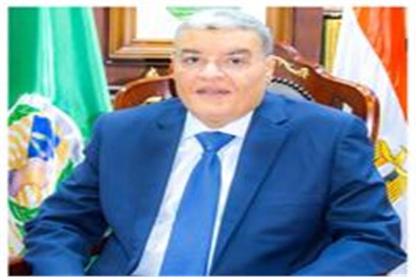 محافظ المنيا يحيل رئيس قرية طمبدي للتحقيق التقصير في مهام عمله