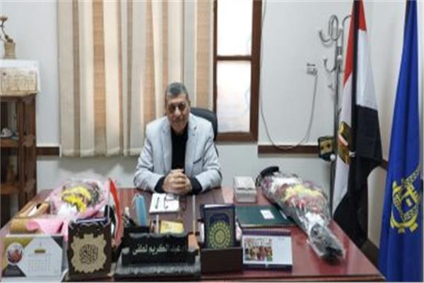 عبد الكريم لطفي وكيل مديرية التربية والتعليم بأسوان