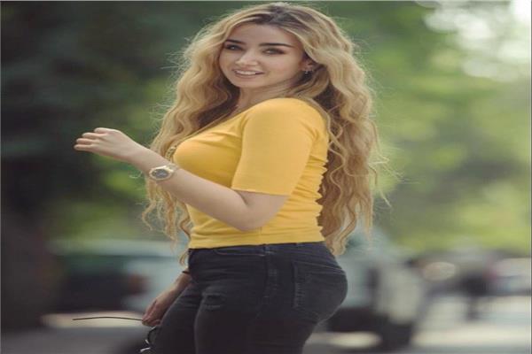 هنا الزاهد