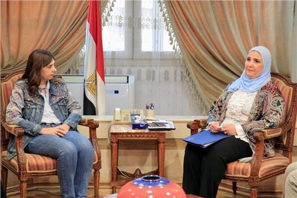 وزيرة التضامن الاجتماعي والأمين التنفيذي للجنة الإسكوا 