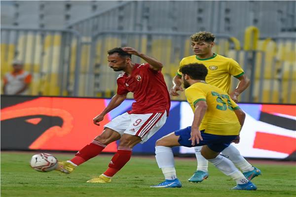 جانب من مباراة الأهلي والإسماعيلي