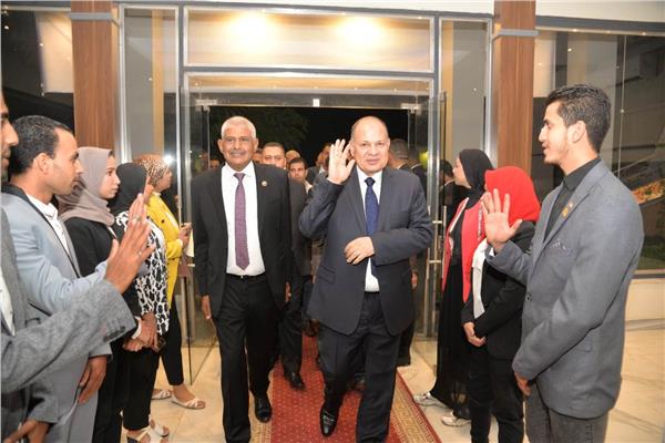 محافظ أسيوط وأمين حزب حماة الوطن يشهدان فعالية" حوار وطني من أجل كل المصريين "