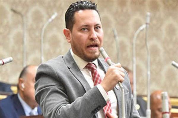 علاء عصام مقرر مساعد لجنة المحليات بالحوار الوطني
