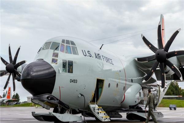طائرة النقل LC-130