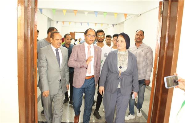 جامعة أسيوط تشهد إنطلاق فاعليات اليوم البيئى بكلية التربية
