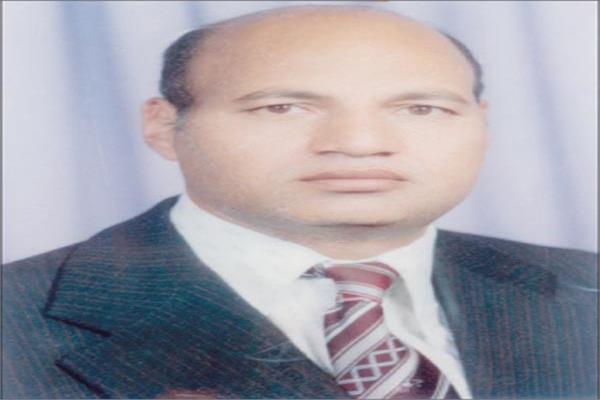 الأستاذ أحمد حسين الطماوي