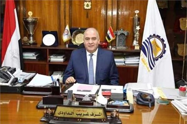  محافظ قنا
