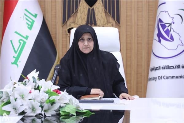 وزيرة الاتصالات العراقية هيام الياسري