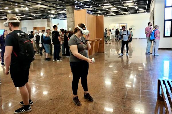 عرض زيارة افتراضي لمقبرة الملك توت عنخ آمون