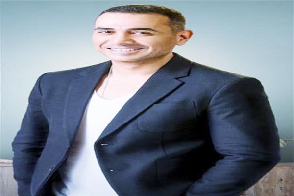 الفنان الشاب نور محمود