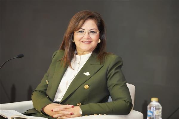  د.هالة السعيد وزيرة التخطيط 