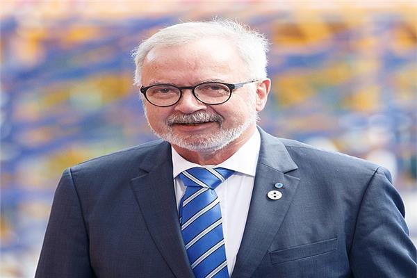 ڤارنر هوير