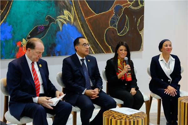 جانب من الحدث