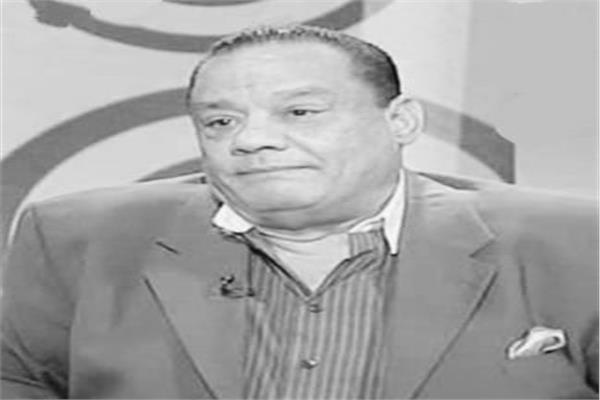 حلمي بكر