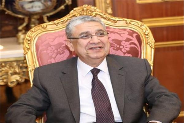 الدكتور محمد شاكر وزير الكهرباء والطاقة المتجددة