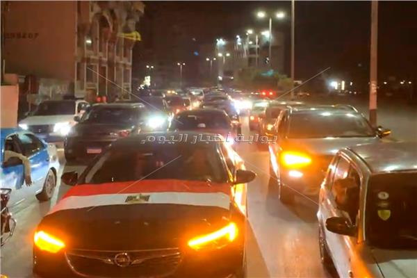 مسيرات مؤيدة للرئيس السيسي ودعم واستقرار الوطن تجوب دمياط 