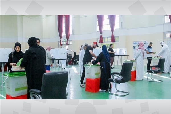 صورة من إحدى اللجان