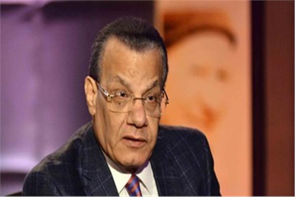 عادل حمودة