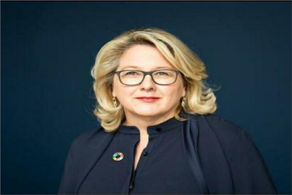 وزيرة ألمانيا للتعاون الاقتصادي والتنمية سفينيا شولز