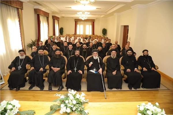 طلبة إكليريكية المحرق يلتقون في سمالوط