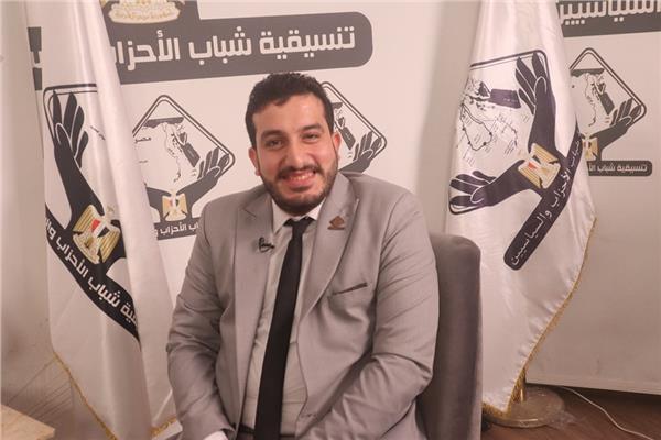 آدم الطوخي، عضو تنسيقية شباب الأحزاب والسياسيين