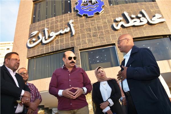  اللواء أشرف عطية محافظ أسوان