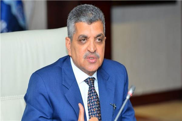 الفريق أسامة ربيع، رئيس هيئة قناة السويس