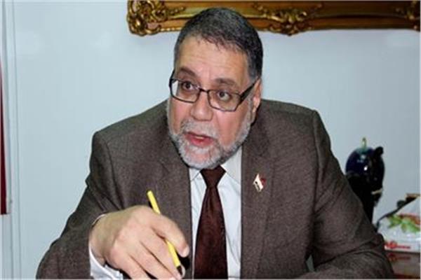  المفكر والباحث القانوني مختار نوح
