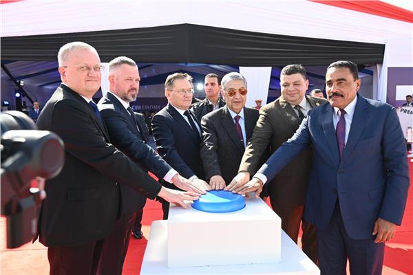 جانب من فاعليات الصبة الخرسانية الأولى للوحدة النووية الثانية