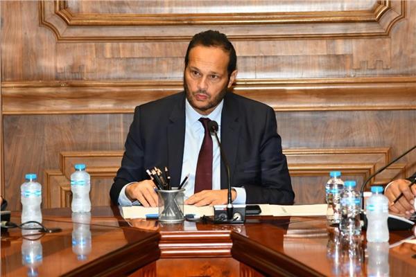 محمد حلاوة رئيس لجنة الصناعة والتجارة بمجلس الشيوخ