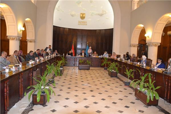  جامعة الإسكندرية تسوق لخدمات المكتبة المركزية