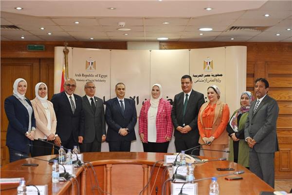 برتوكول تعاون بين هيئة الدواء المصرية ووزارة التضامن الاجتماعي 
