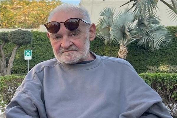 المخرج المجري بيلا تارا