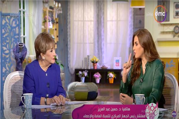 الإعلاميتين سناء منصور وشيرين عفت