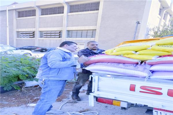 تموين الغربية يضبط 3500 كيلو أرز مهرب بسيارة بطريق طنطا كفرالشيخ