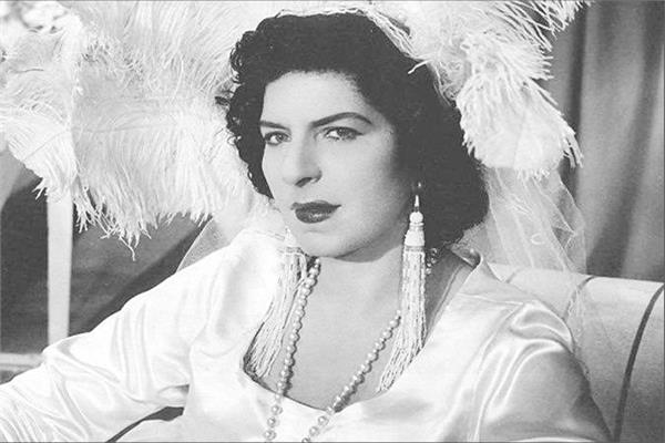 الفنانة زينات صدقي