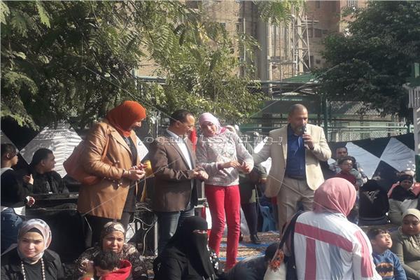 رئيس حي العمرانية يحتفل باليوم العالمي لذوي الهمم مع أطفال قادرون باختلاف