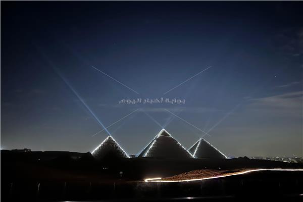 الأهرامات 