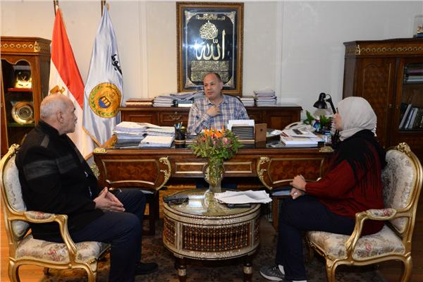 محافظ أسيوط