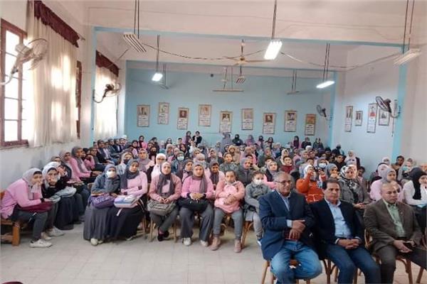 المشاركون في ندوات عن مسار العائلة المقدسة 