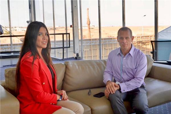 المتحدث الإقليمى باسم وزارة الخارجية الأمريكية سامويل وربيرج خلال الحوار 