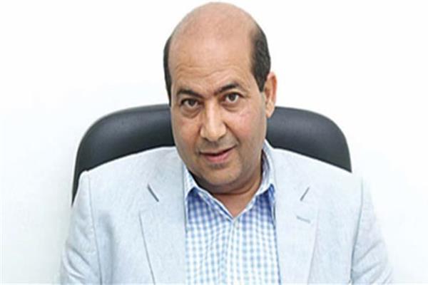 الناقد المصري طارق الشناوي 