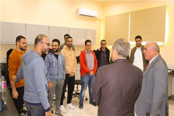 معامل جامعة الدلتا التكنولوجية تستقبل   متدربى معهد تكنولوجيا المعلومات