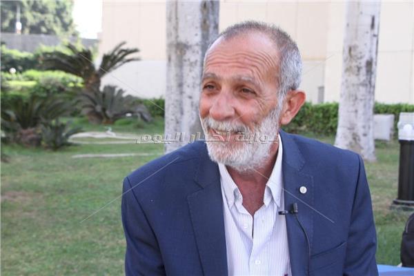 الفنان الفلسطيني كامل الباشا 