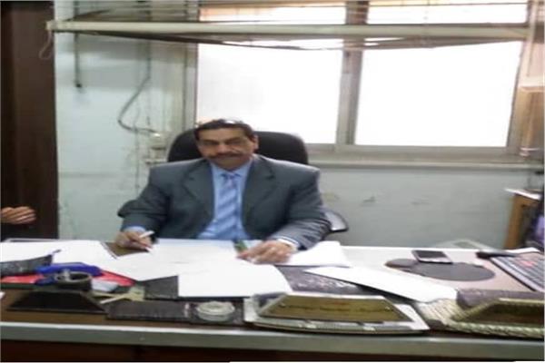 الدكتور أشرف أبو العز مدير محطة البحوث الزراعية بتوشكى 