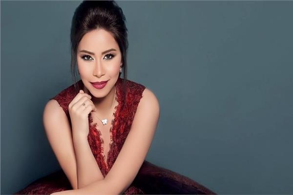 الفنانة شيرين عبد الوهاب