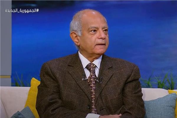  السفير حسين هريدي مساعد وزير الخارجية الأسبق