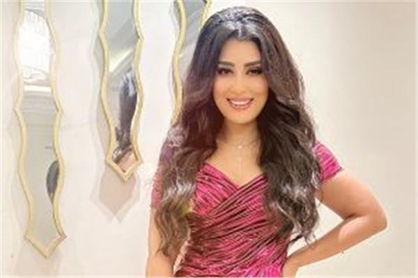الفنانة أيتن عامر 