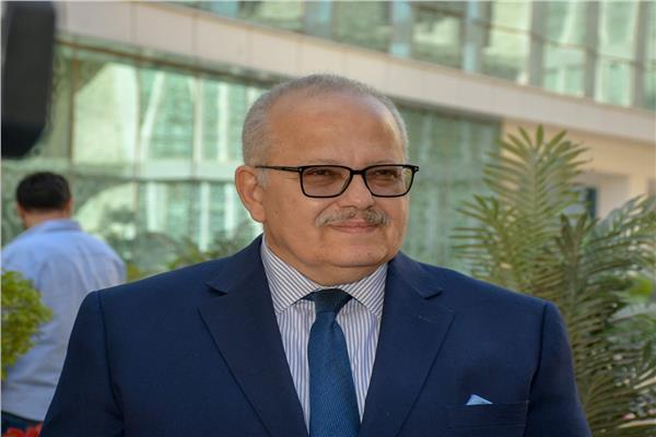  محمد الخشت رئيس جامعة القاهرة
