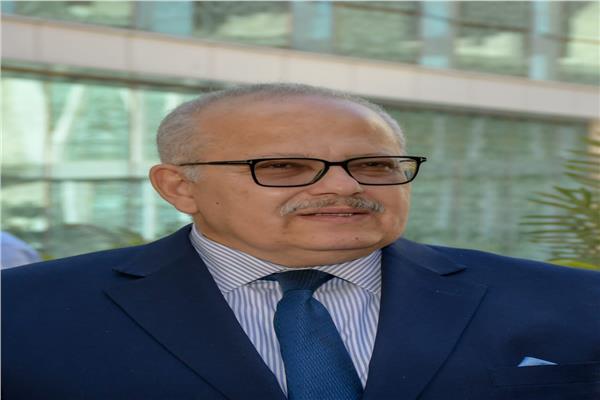 محمد عثمان الخشت رئيس جامعة القاهرة